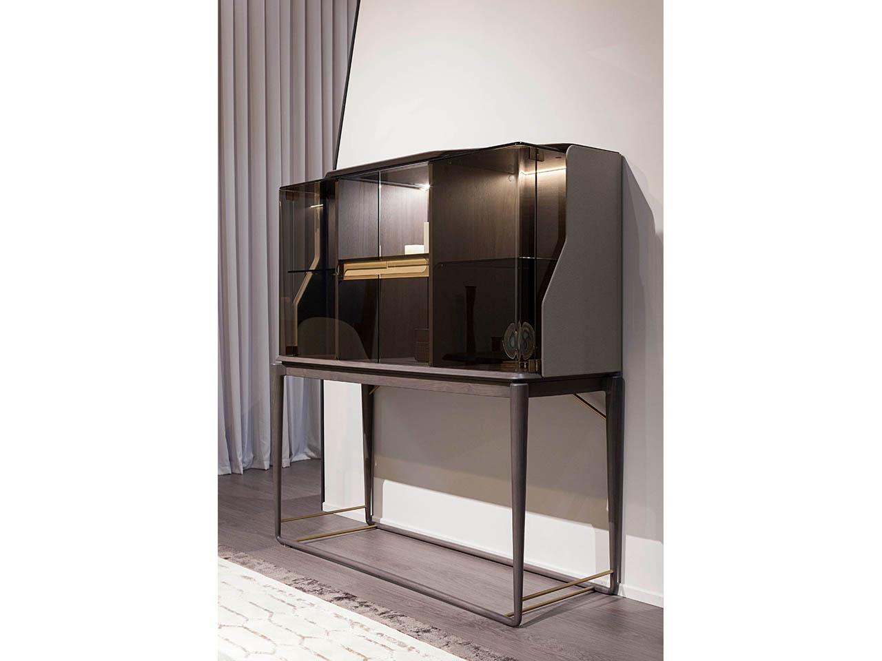 Display cabinet with integrated lighting | Vine by Turri
