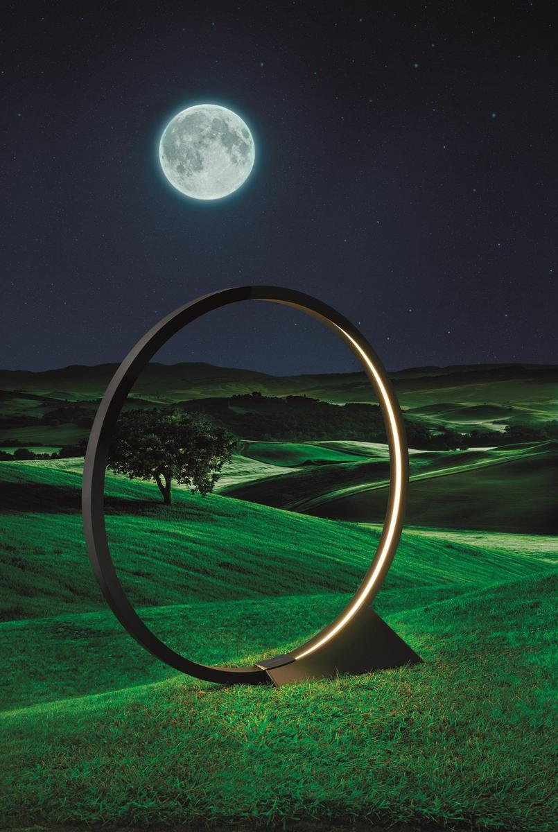 LED aluminium floor lamp | o' by Artemide