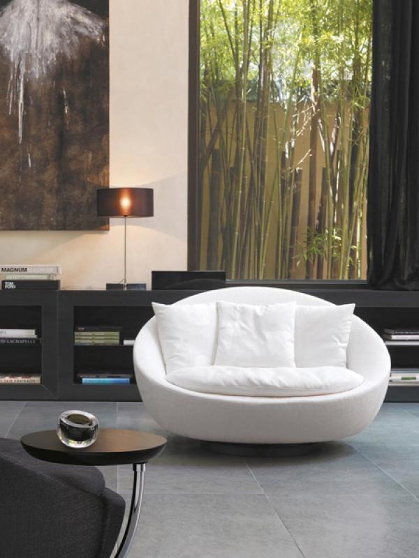 Swivel armchair | Lacoon by Desiree