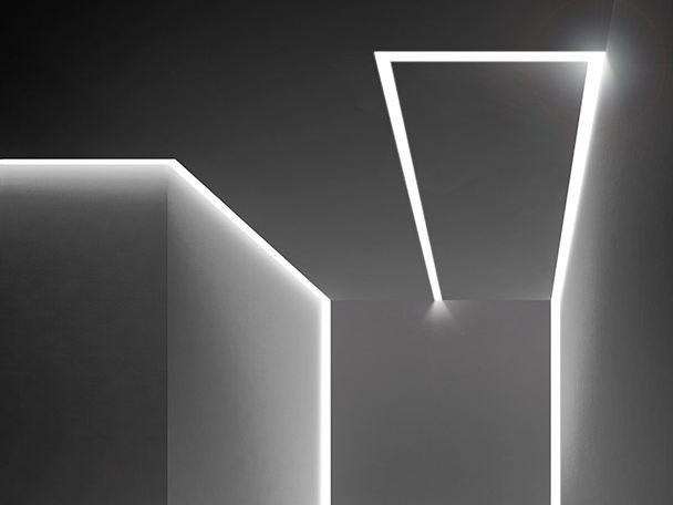 Linear lighting profile | Manhattan by Panzeri