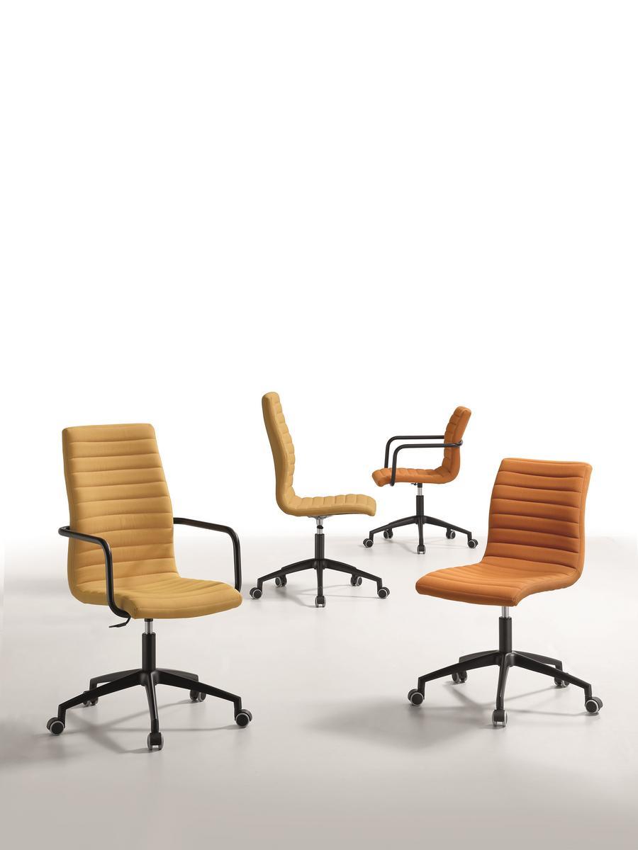 Swivel fabric office chair with armrests | Star Dpa by Midj