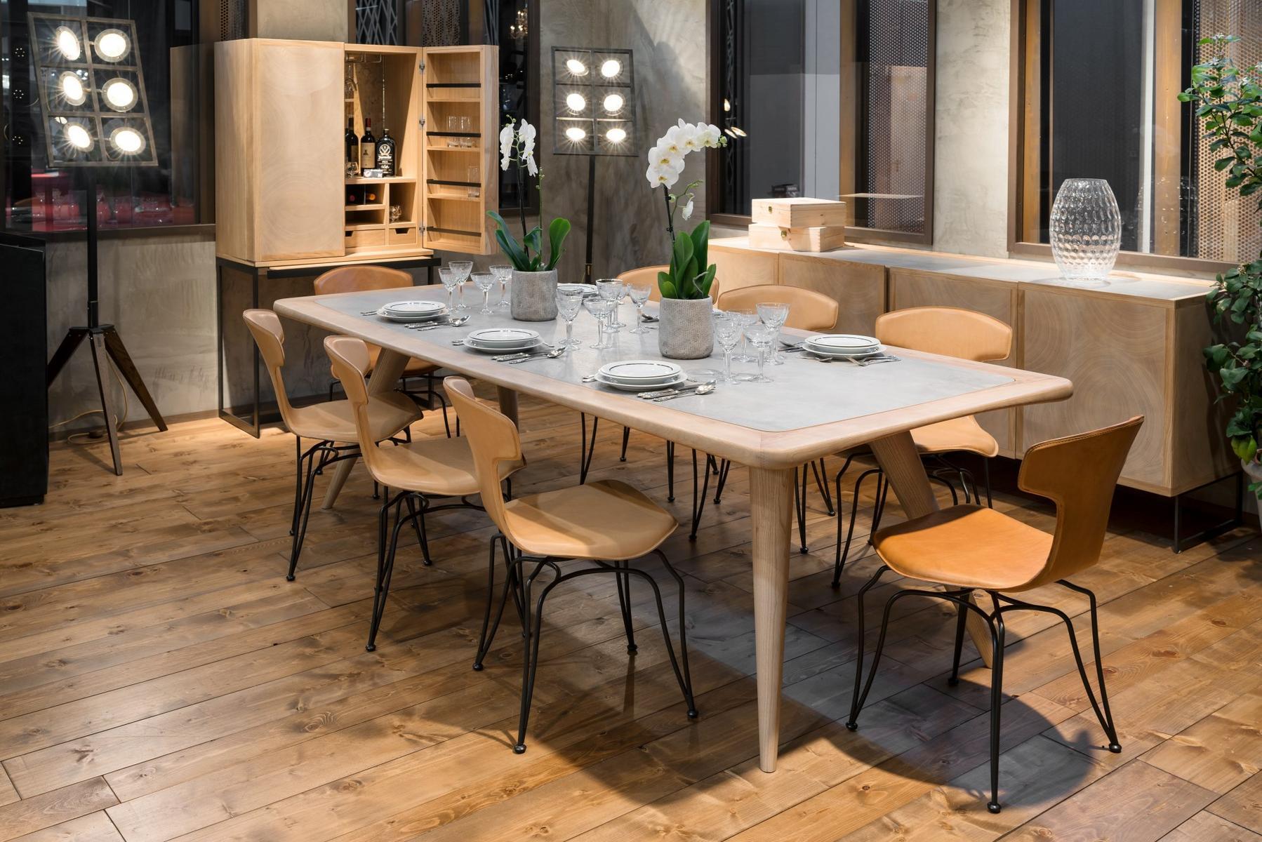 Rectangular cement and oak table | Vertigo by Mantellassi 1926
