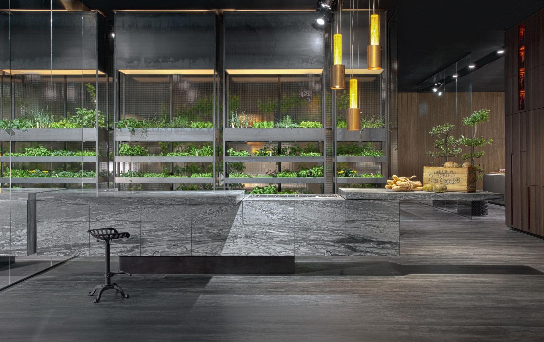 Kitchen with island Rossana K-in / K-out