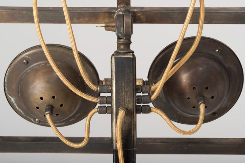 Acid etched brass and oak floor lamp with tripod | Totò by Mantellassi 1926