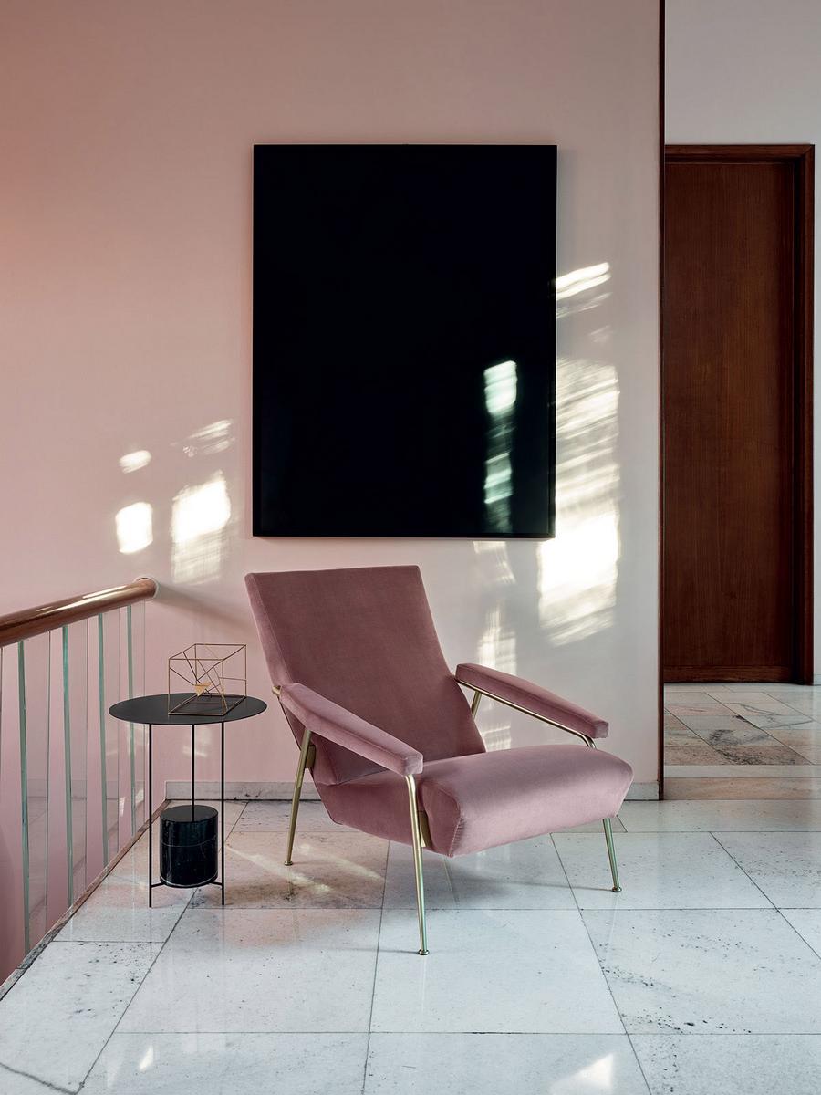 Fabric armchair | D.153.1 by Molteni