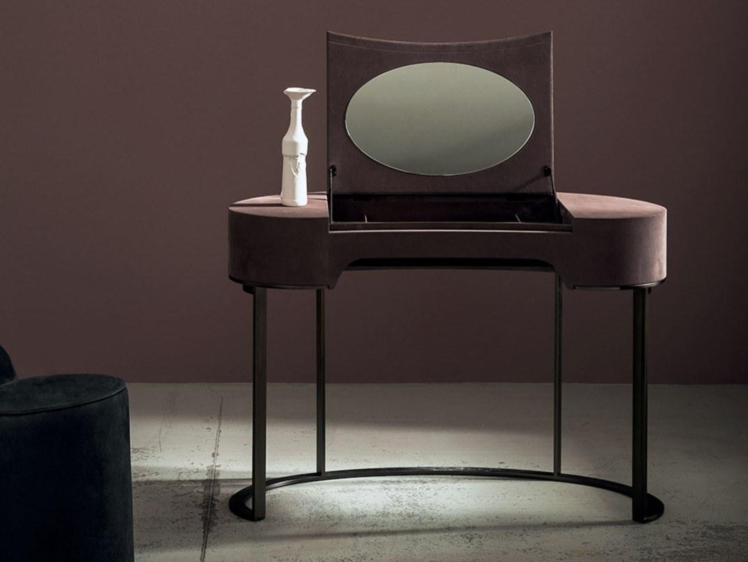 Leather dressing table | Yves by Baxter