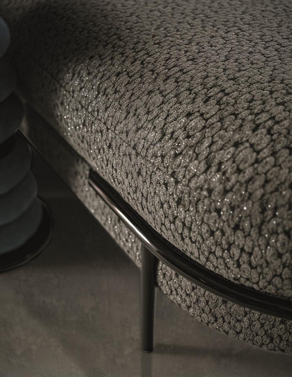 Velvet indoor benche | Lloyd by Longhi