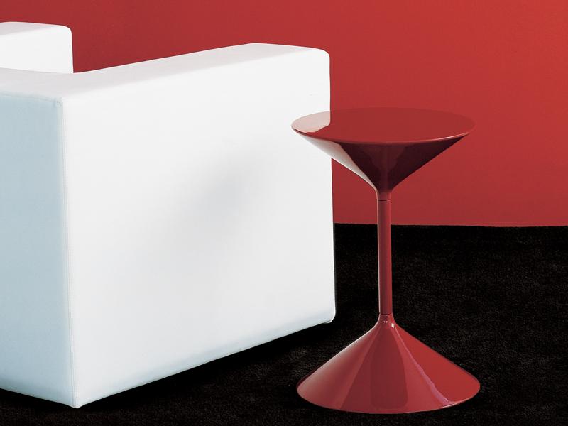 Round polyurethane coffee table | Tempo by Zanotta