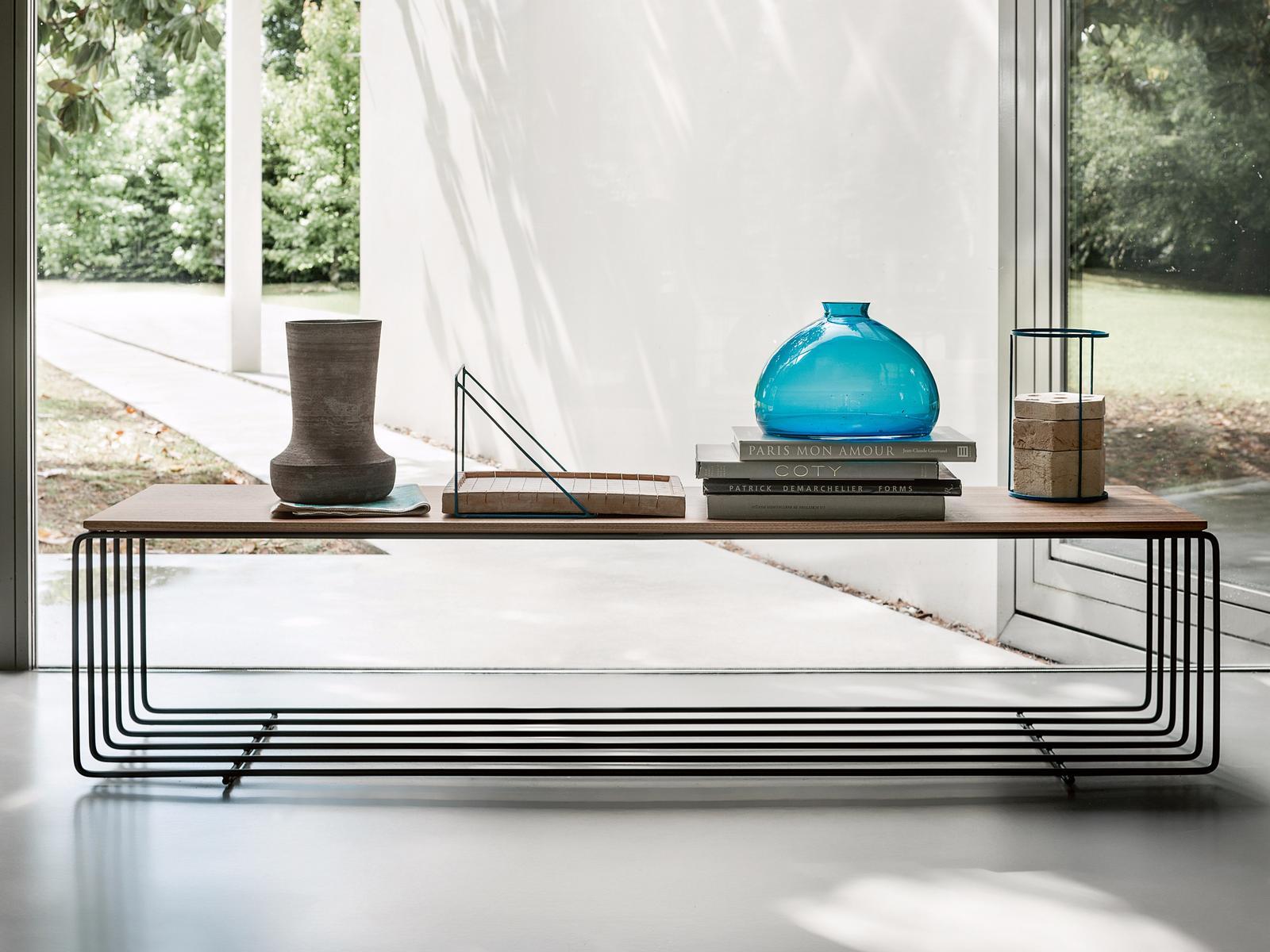 Rectangular wooden coffee table | Fence by Lema