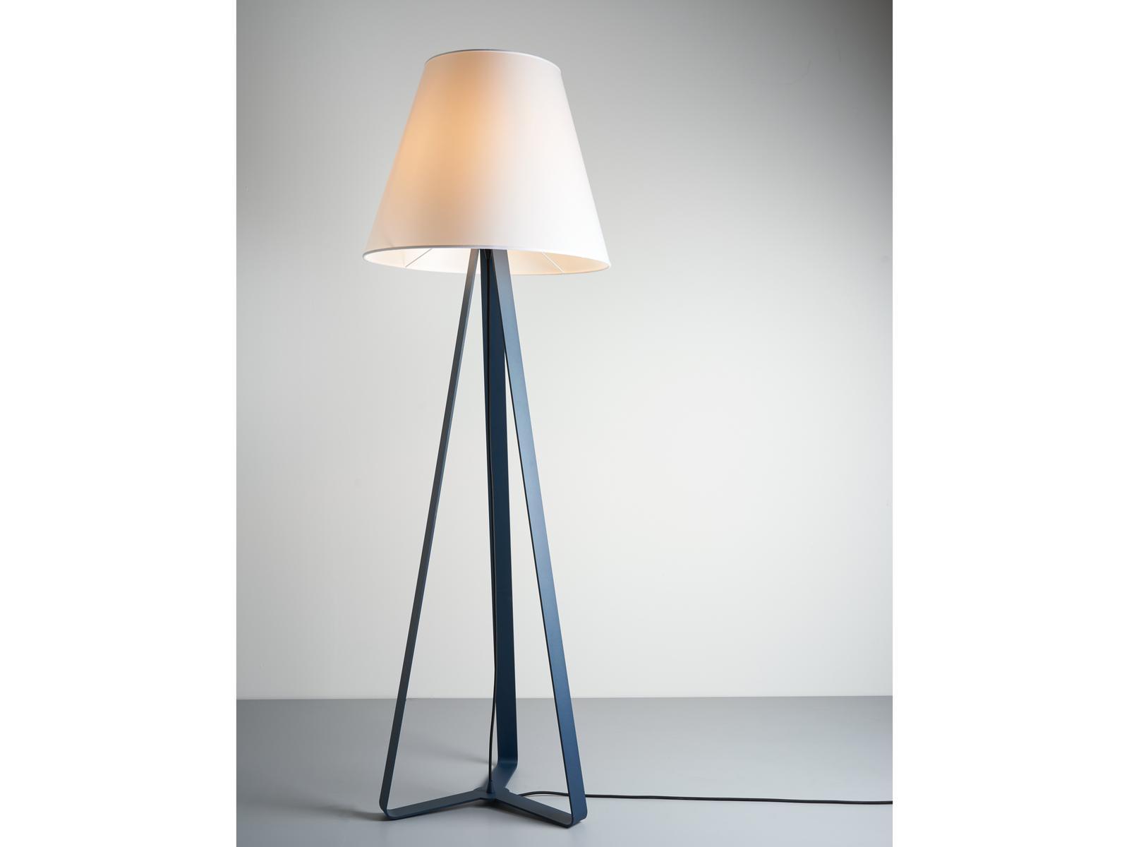 Methacrylate floor lamp | Etre' by Zava