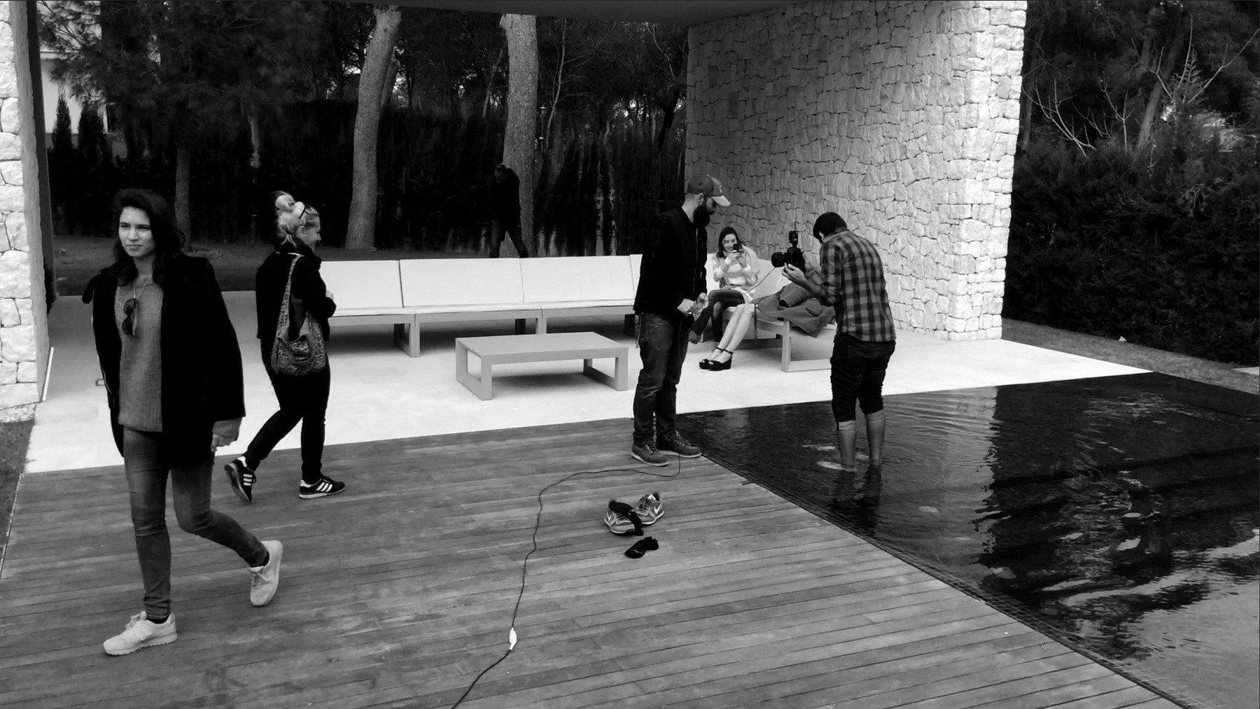 Sectional modular sofa | Frame by Vondom