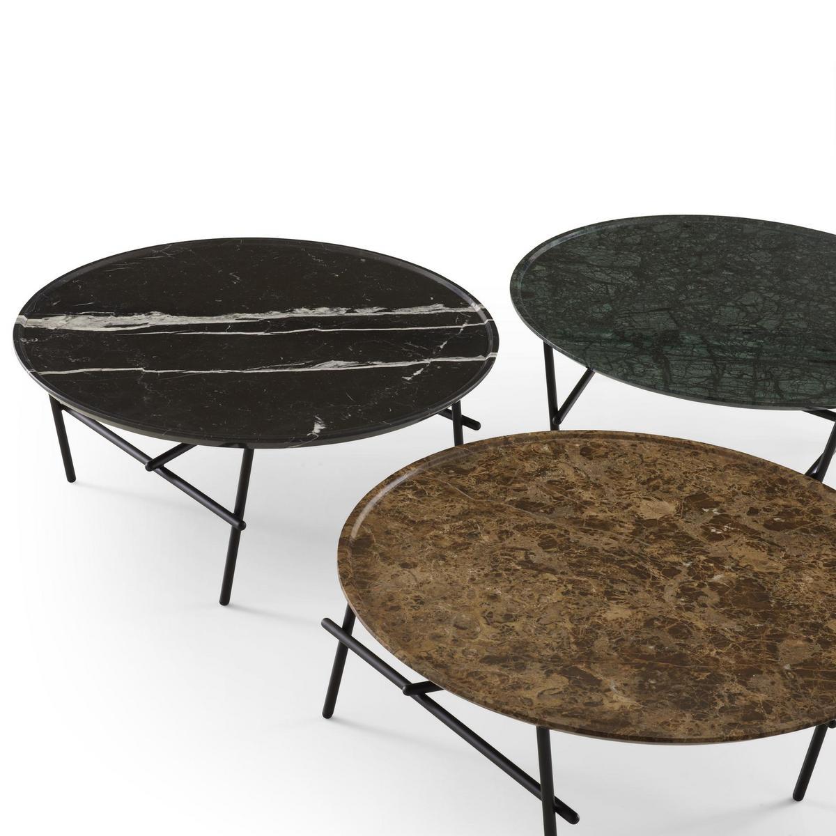 Low round marble coffee table | Yuragi by Ligne Roset