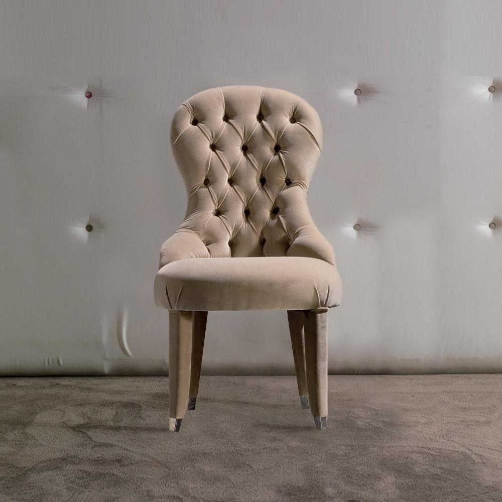 Leather chair in a luxury style | King by Rugiano