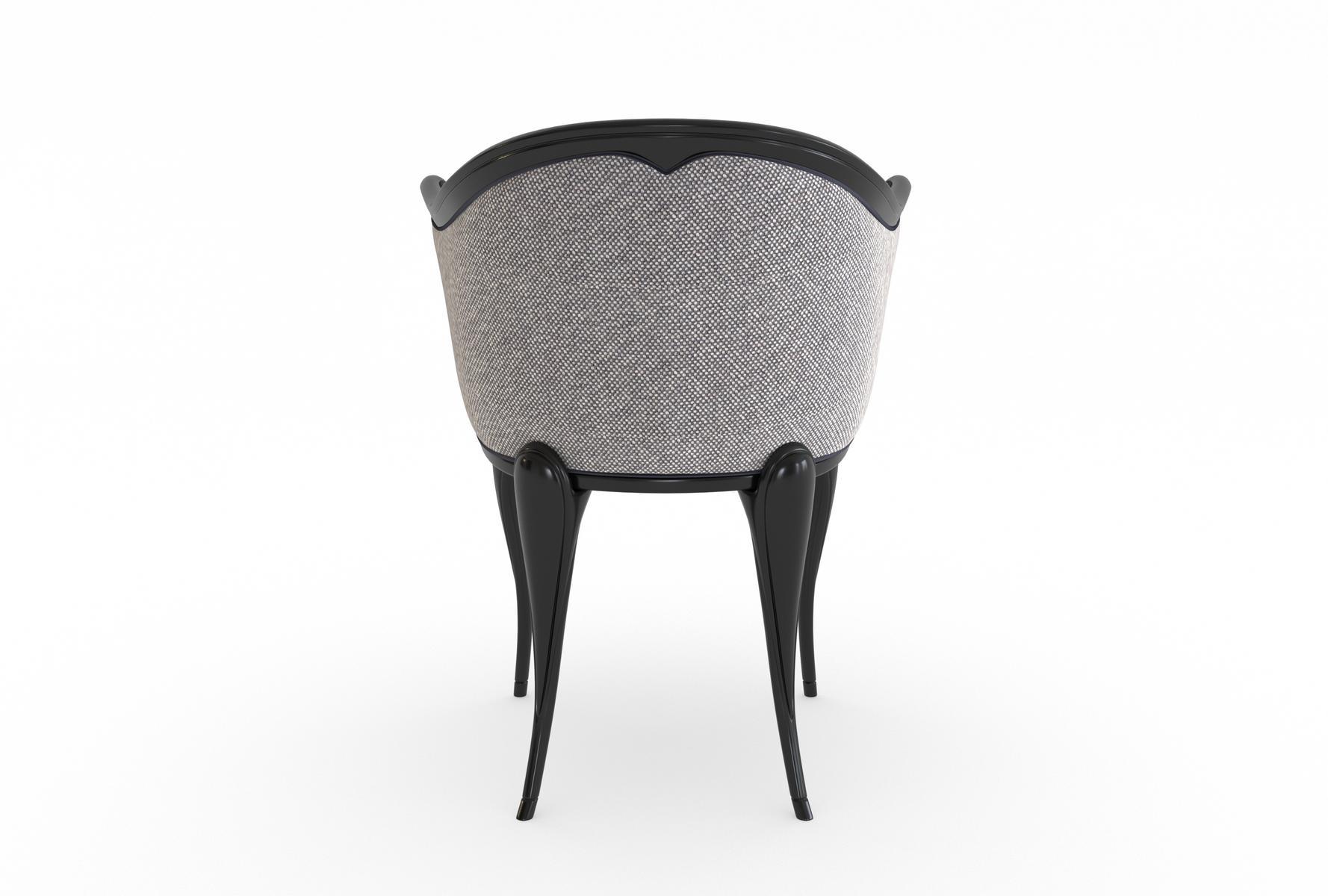 Wooden and fabric chair with armrests | Vanesio by Mantellassi 1926