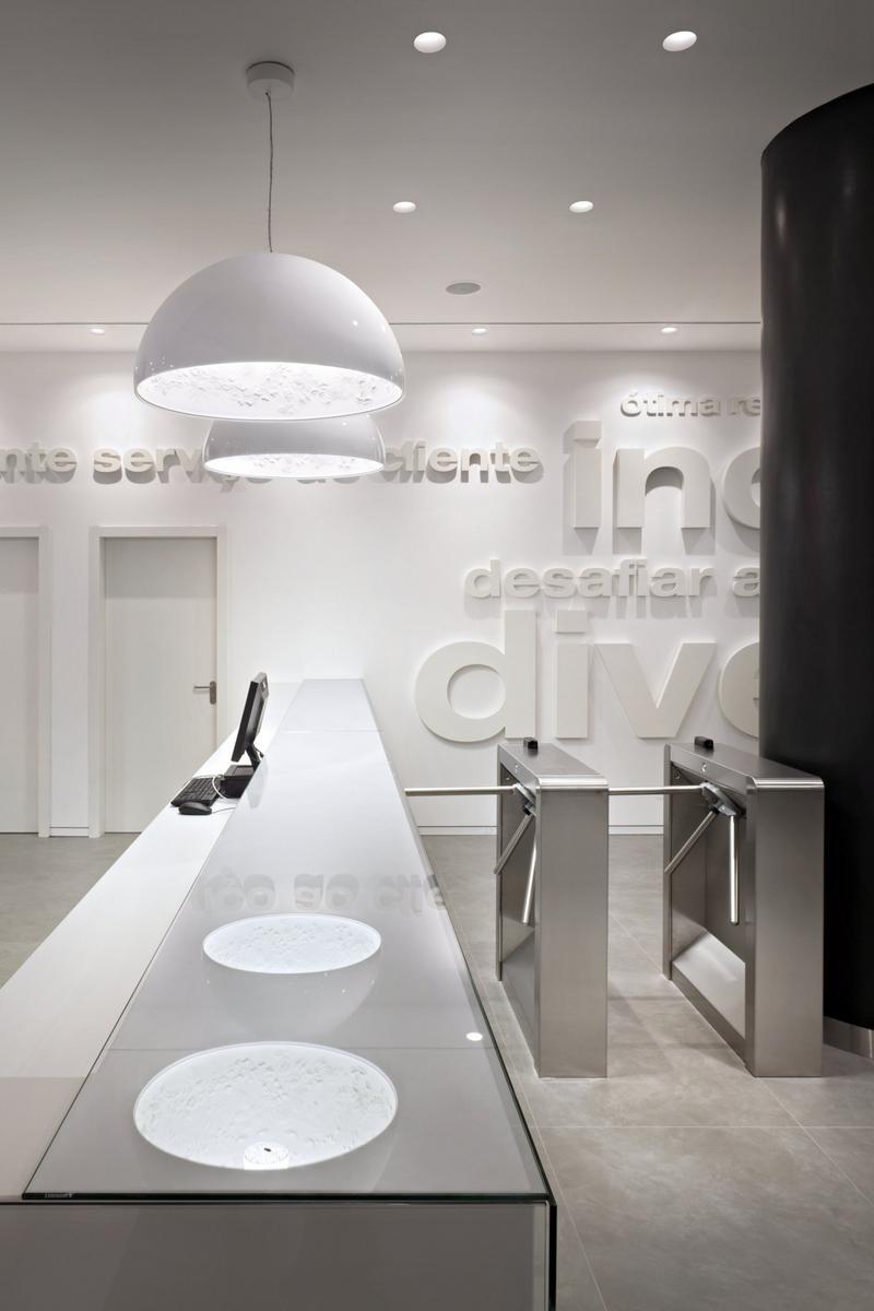 Plaster pendant lamp | Skygarden by Flos