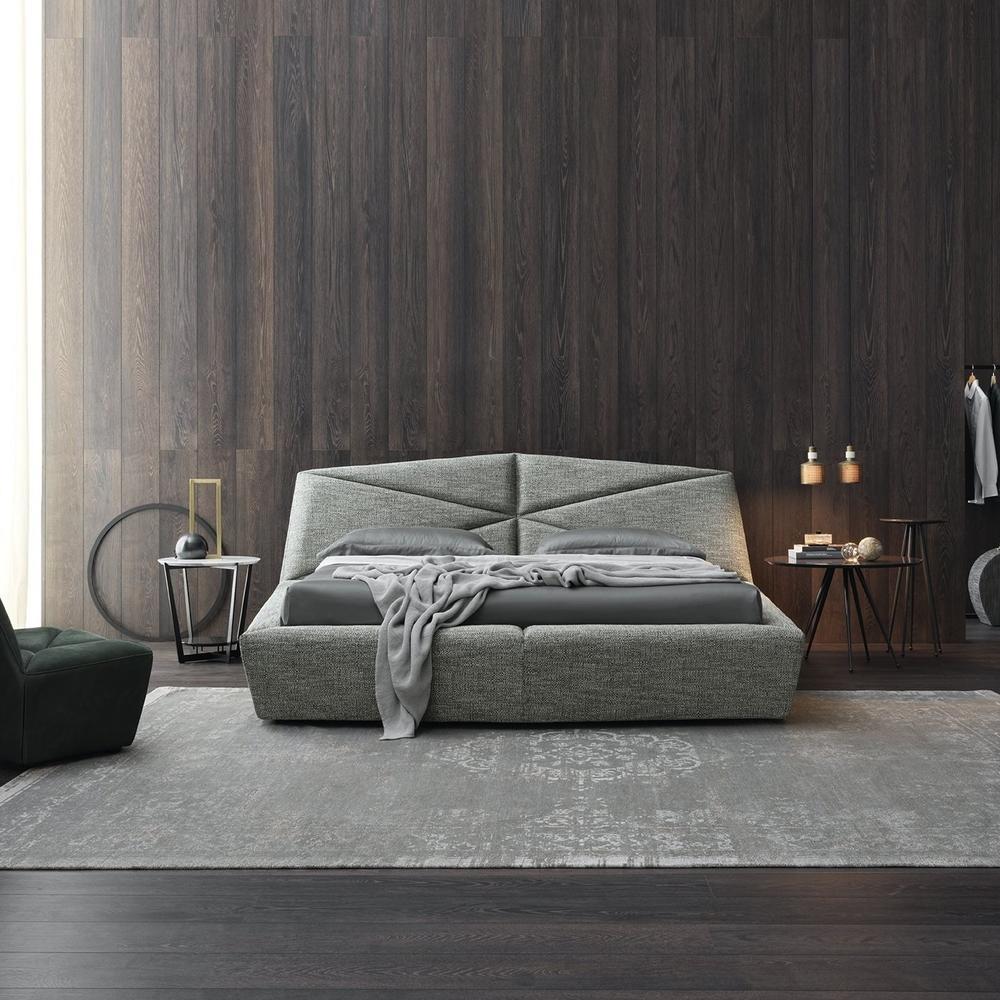 Leather bed with tufted headboard | Gossip by Alberta Salotti