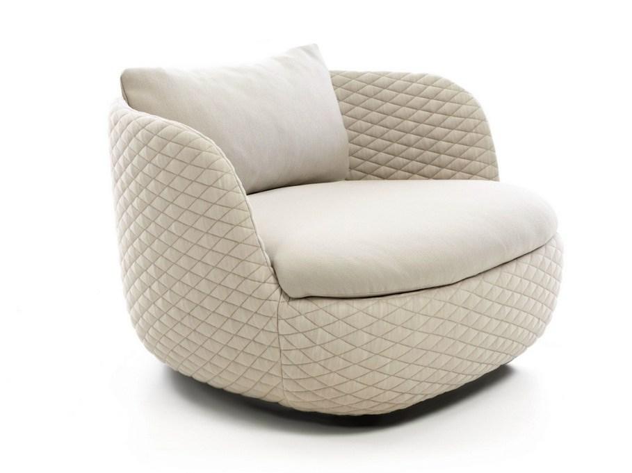 Swivel upholstered armchair with armrests | Bart Armchair Swivel by Moooi