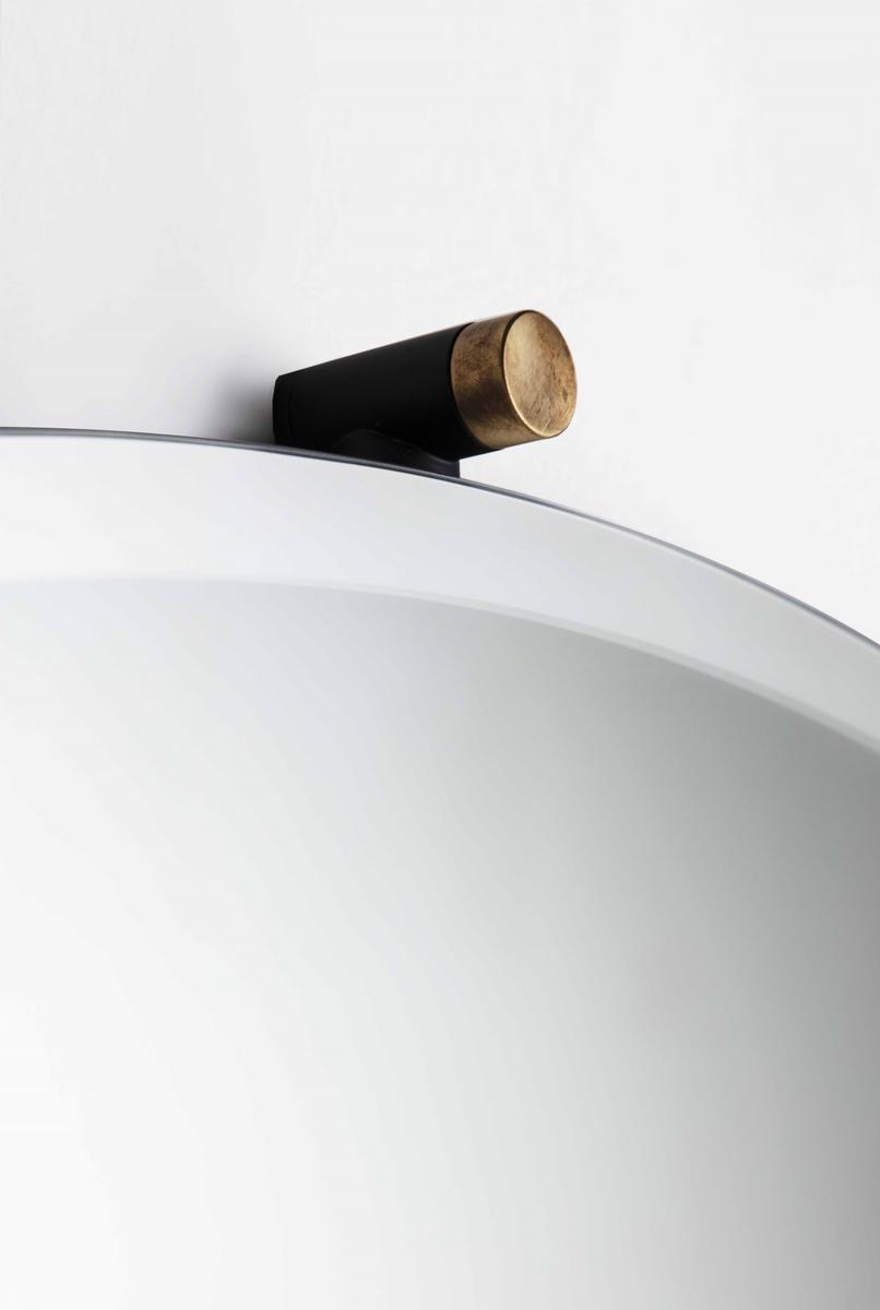 Round wall-mounted mirror | Kevin by Frigerio