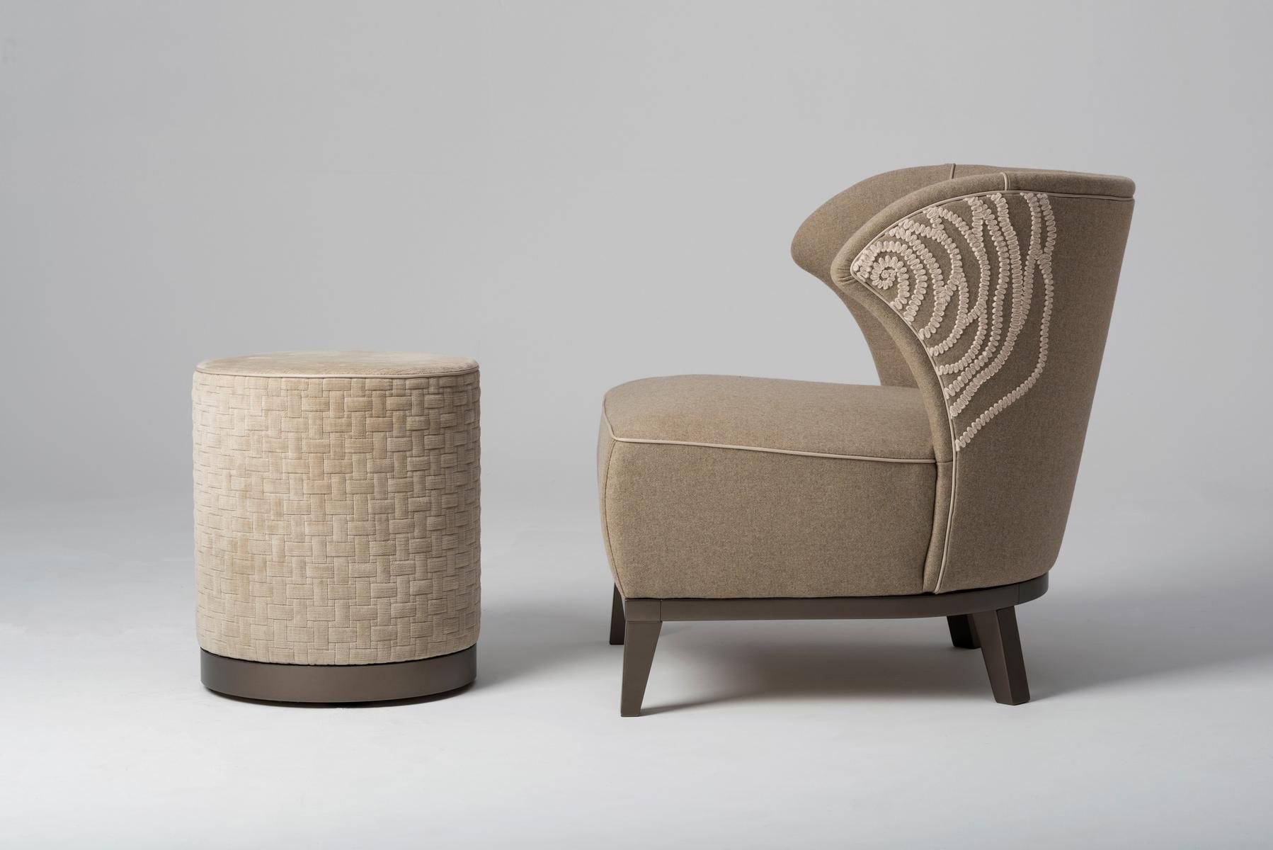 Round fabric pouf | La Parigina by Mantellassi 1926