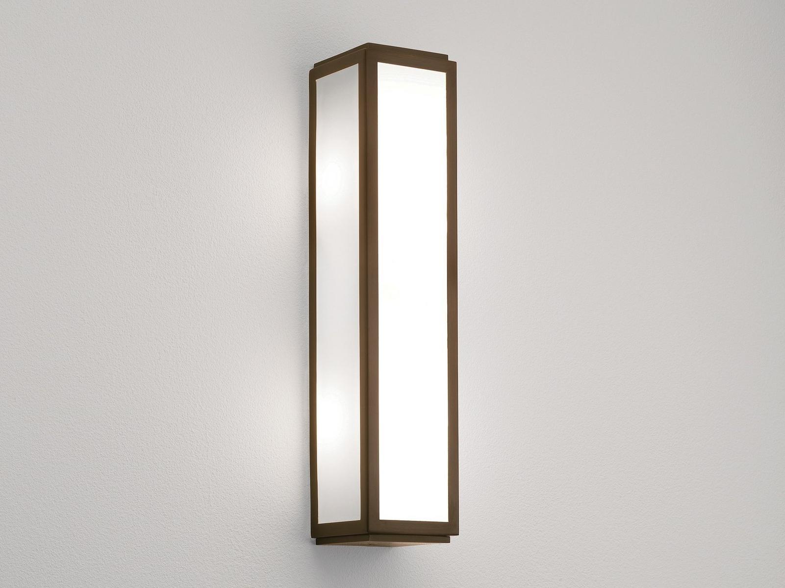 Glass and steel wall lamp | Mashiko 360 Classic by Astro lighting