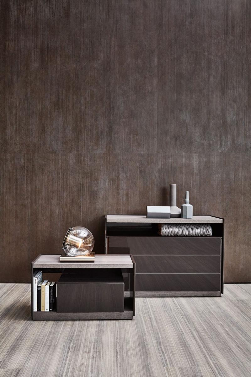Wooden bedside table with drawers | 5050 by Molteni