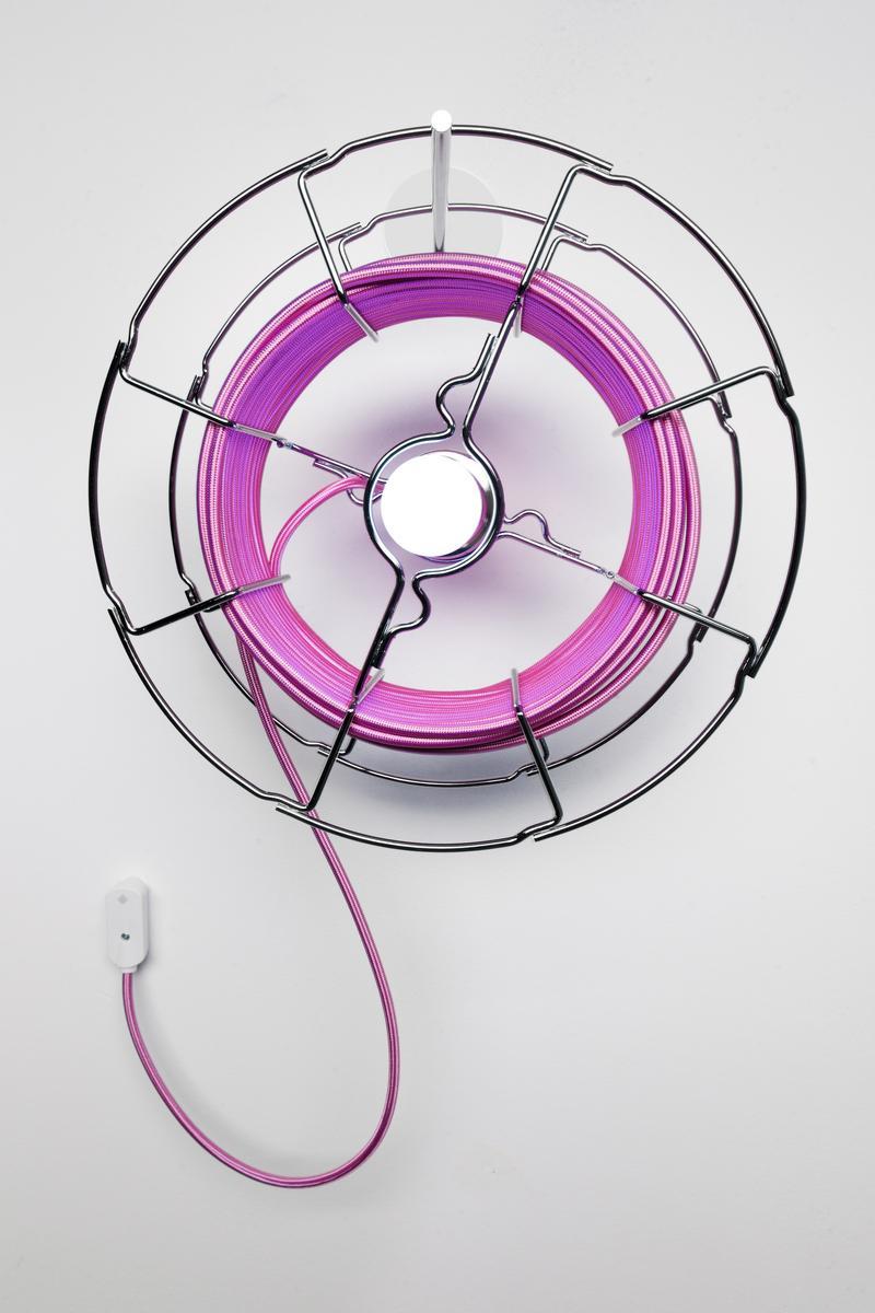 Direct light iron wall light | Arianna by Zava