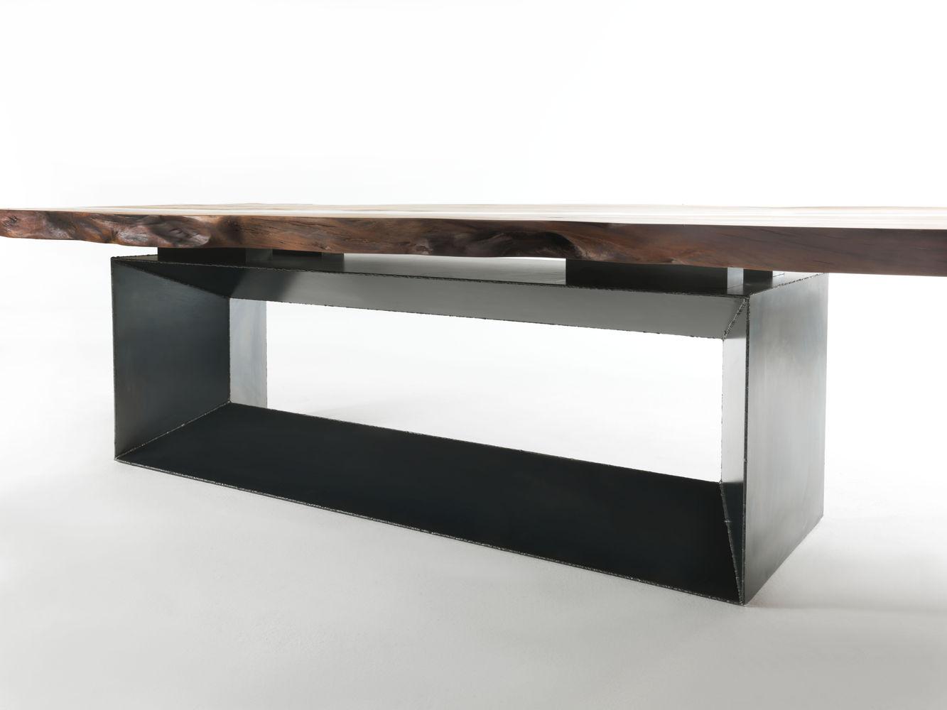 Rectangular solid wood table | Kauri by Riva 1920