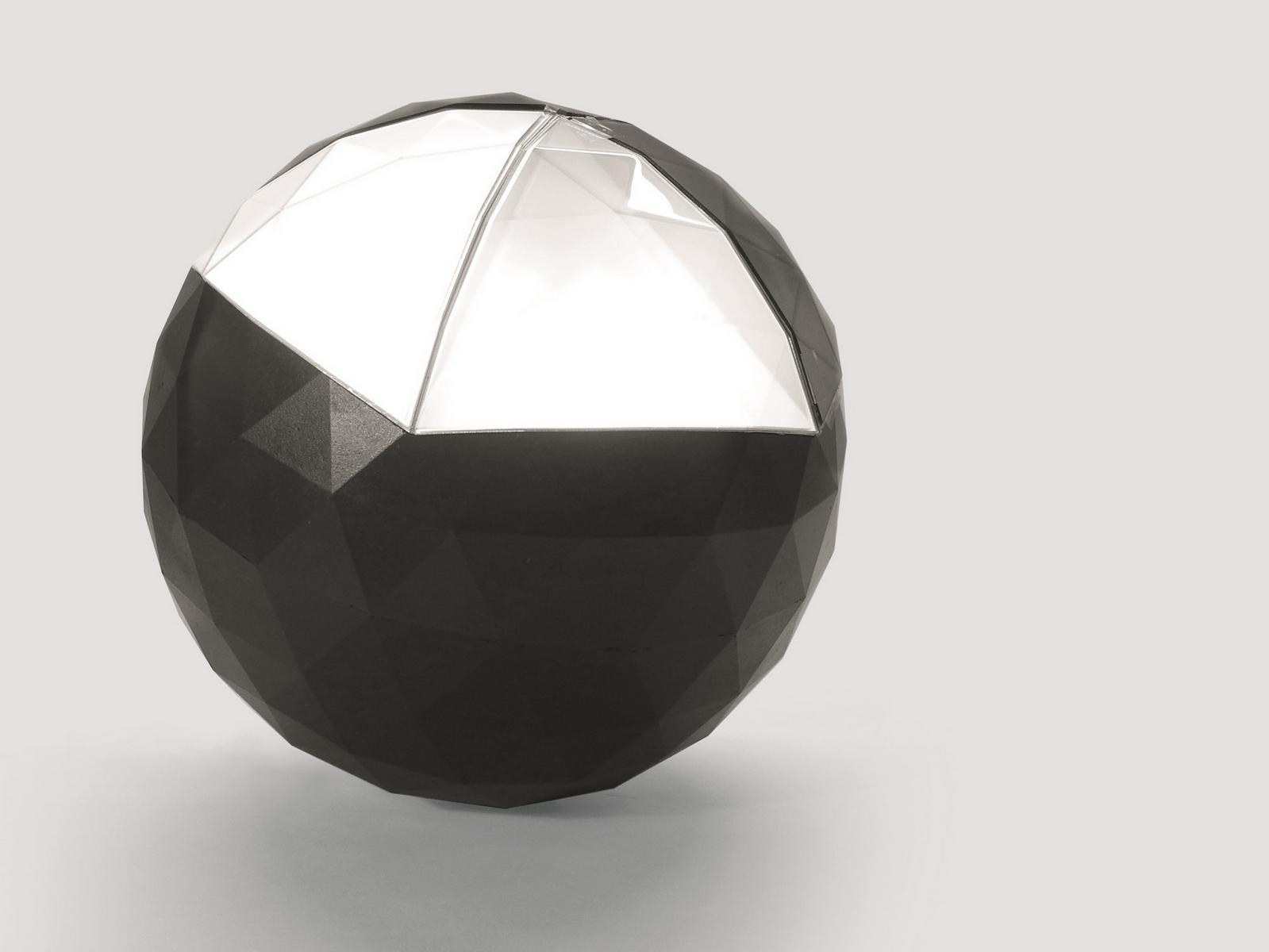 LED direct light methacrylate table lamp | Huara by Artemide