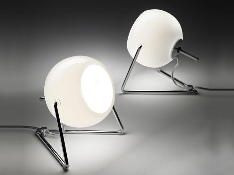 Adjustable chrome plated table lamp | Beluga White by Fabbian