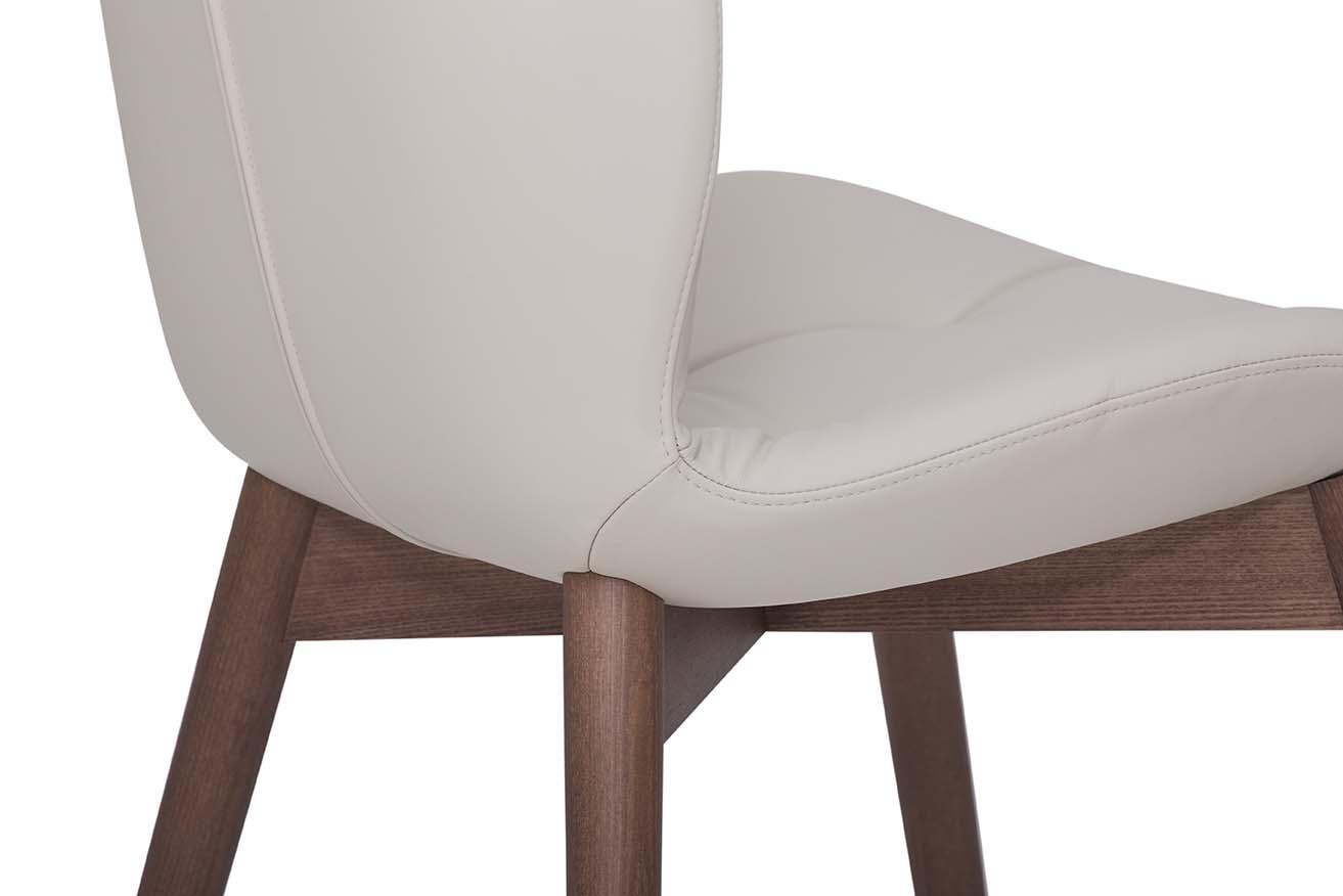 Upholstered high-back leather chair | Sorrento Easy by Tonin Casa