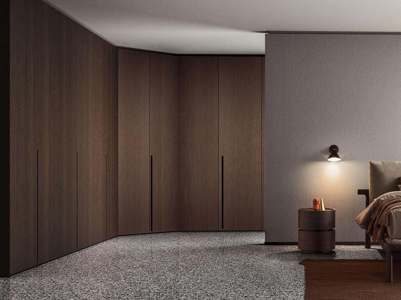 Lacquered wooden wardrobe | Tratto by Pianca