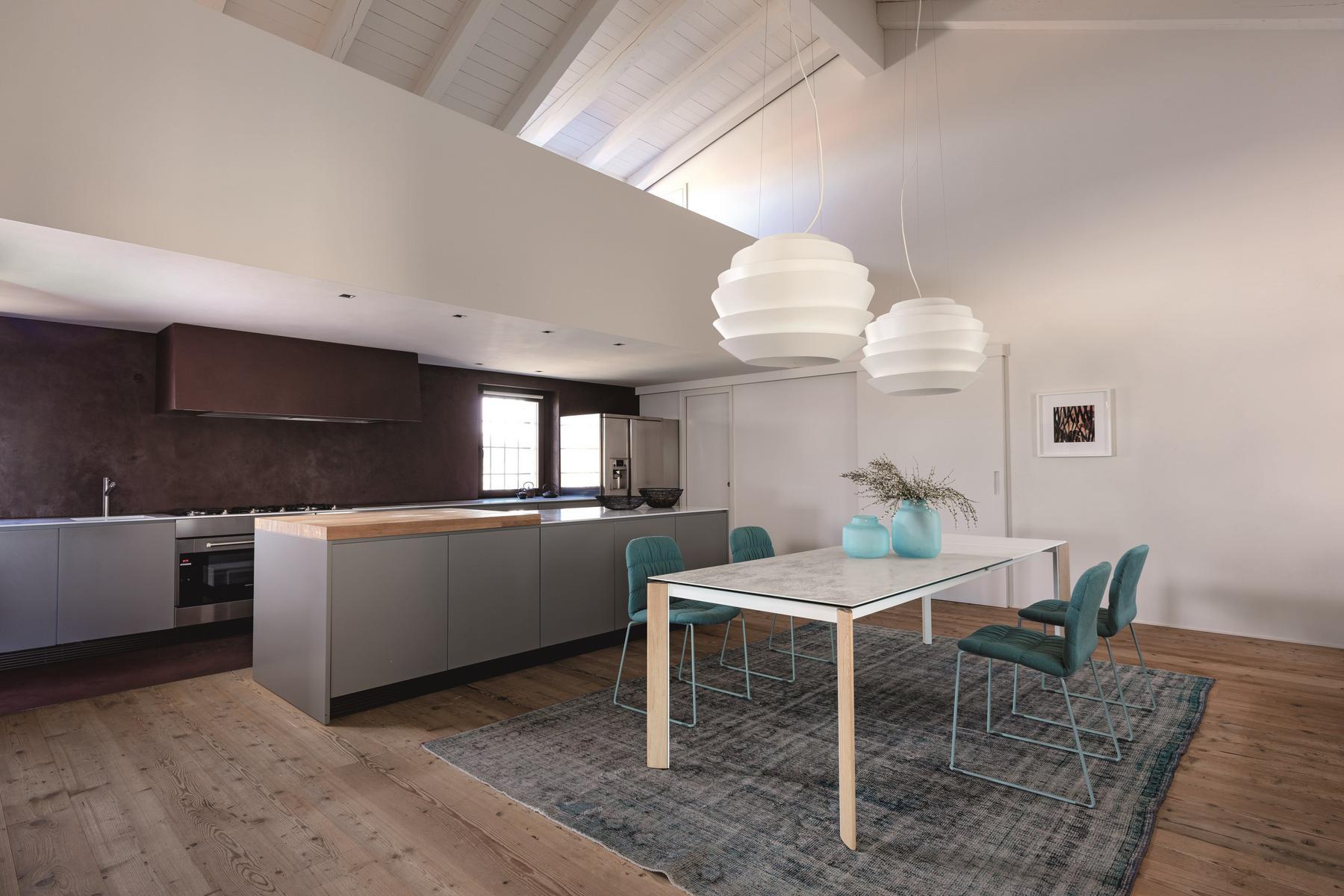 Extending rectangular table | Blade by Midj