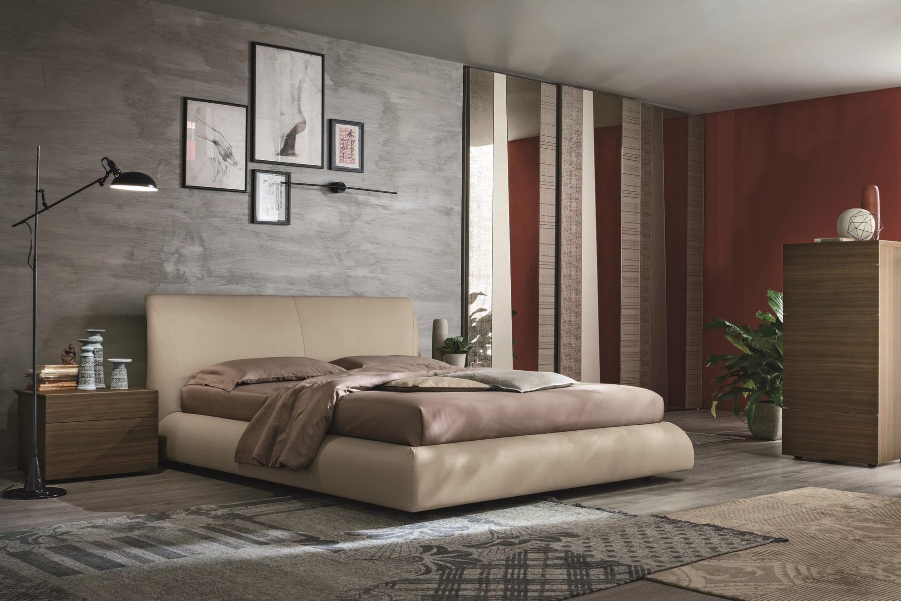 Upholstered leather double bed | Eros by Tomasella