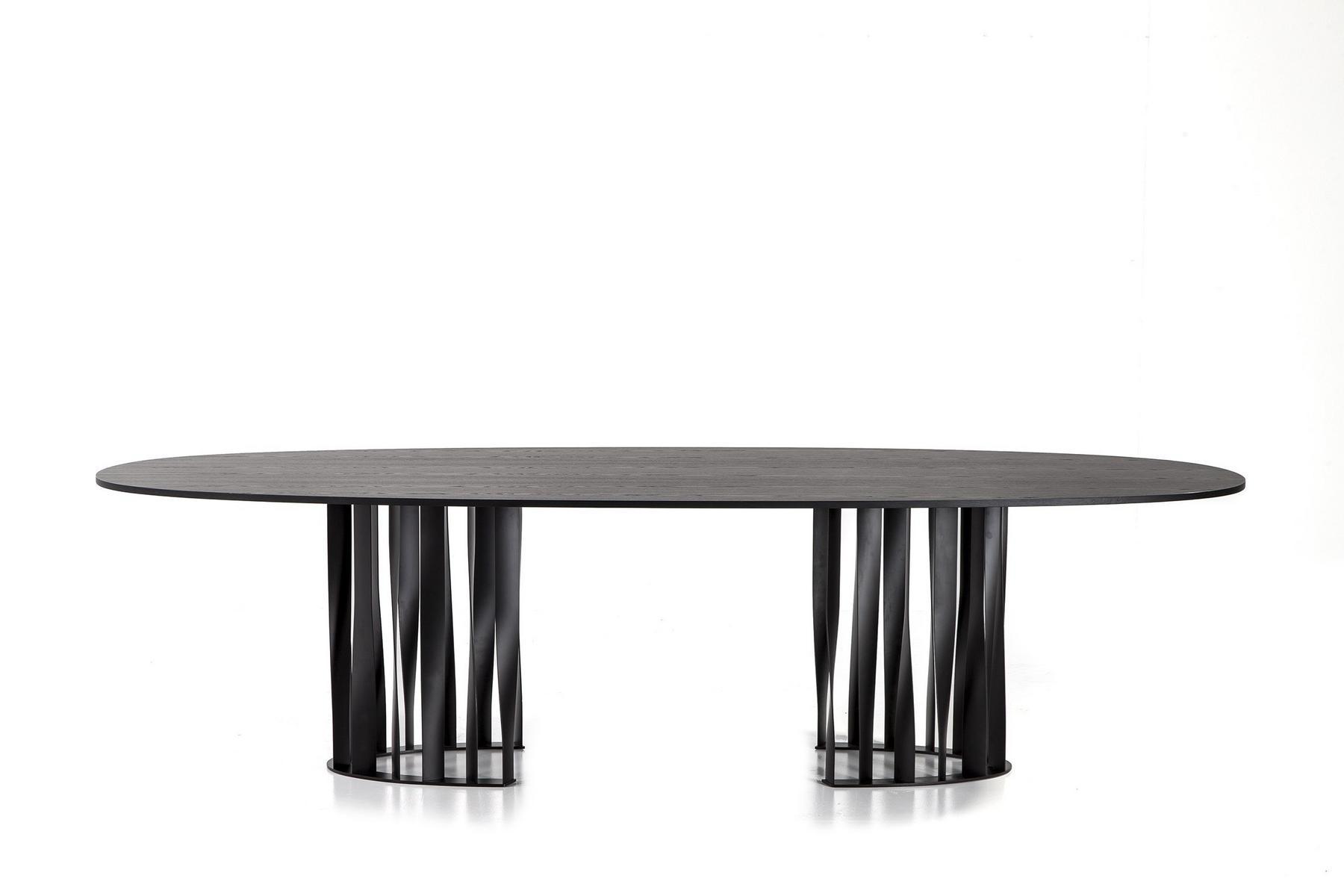 Table with aluminium base | 475 Boboli by Cassina
