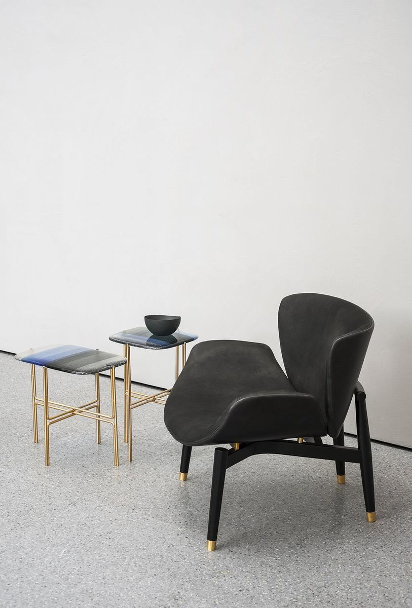 Leather armchair with armrests | Jorgen by Baxter