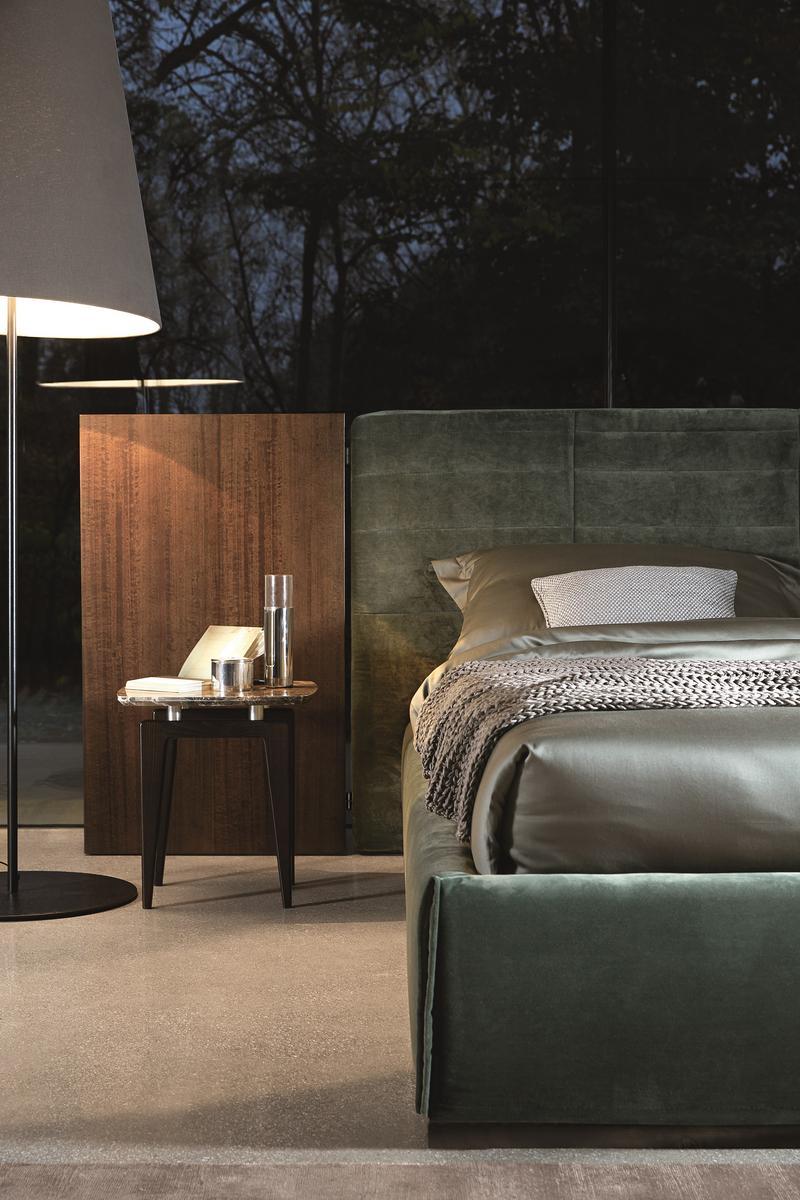 Upholstered storage bed | Grandangolo by Ditre Italia