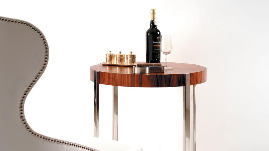 Handmade round wood veneer coffee table | Broadway by Boca Do Lobo