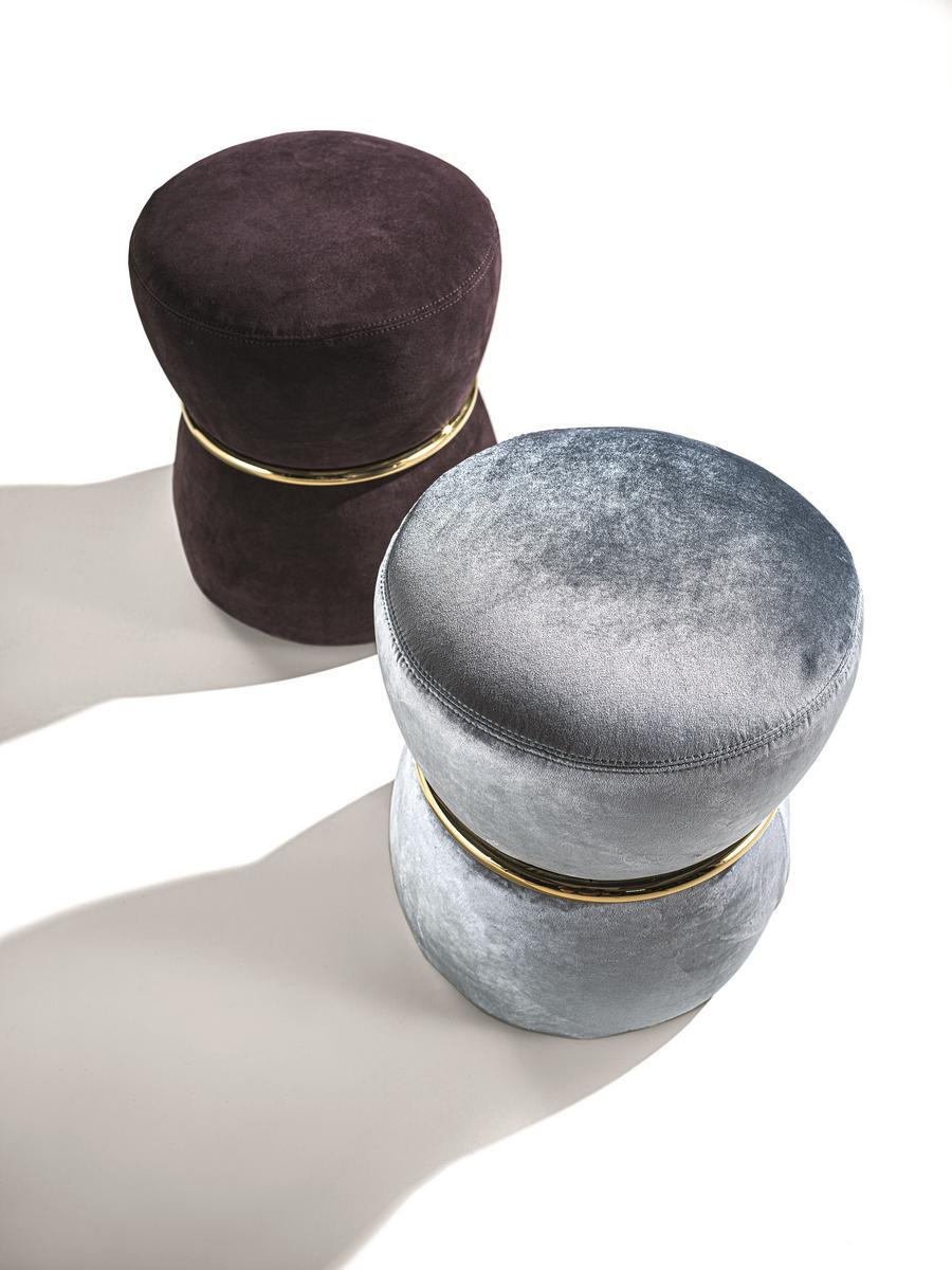 Round nabuk pouf | River by Longhi