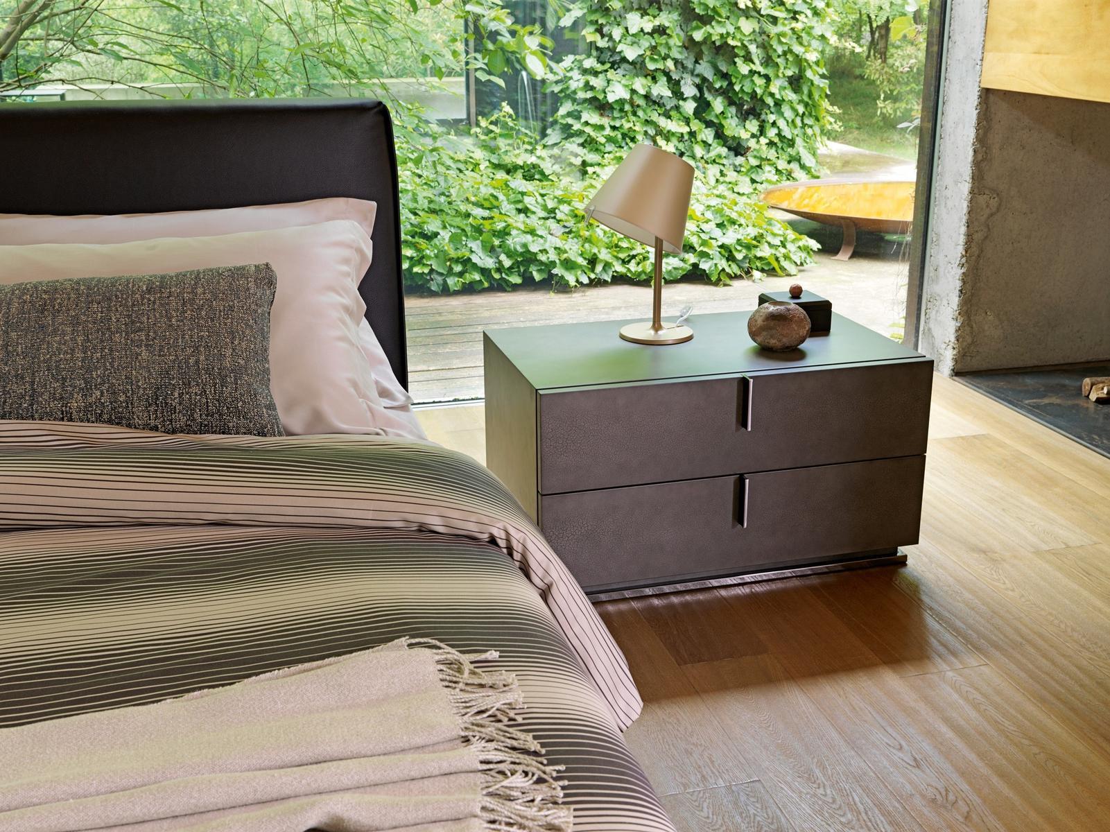 Bedside table with drawers | Ari by Flou