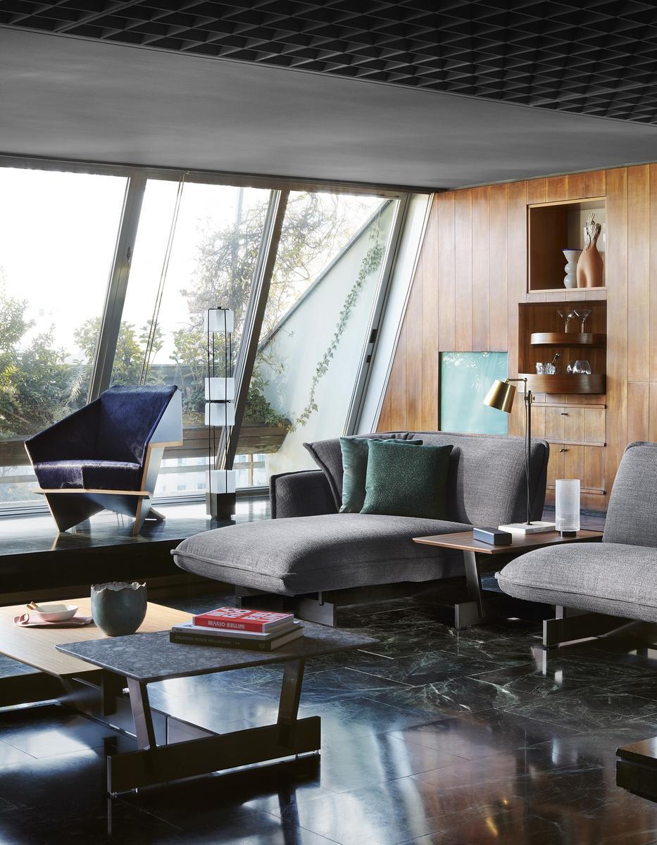 Sectional fabric sofa | 550 Beam Sofa System by Cassina