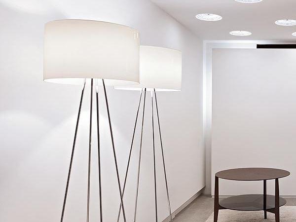 Chrome plated floor lamp | Ray F by Flos