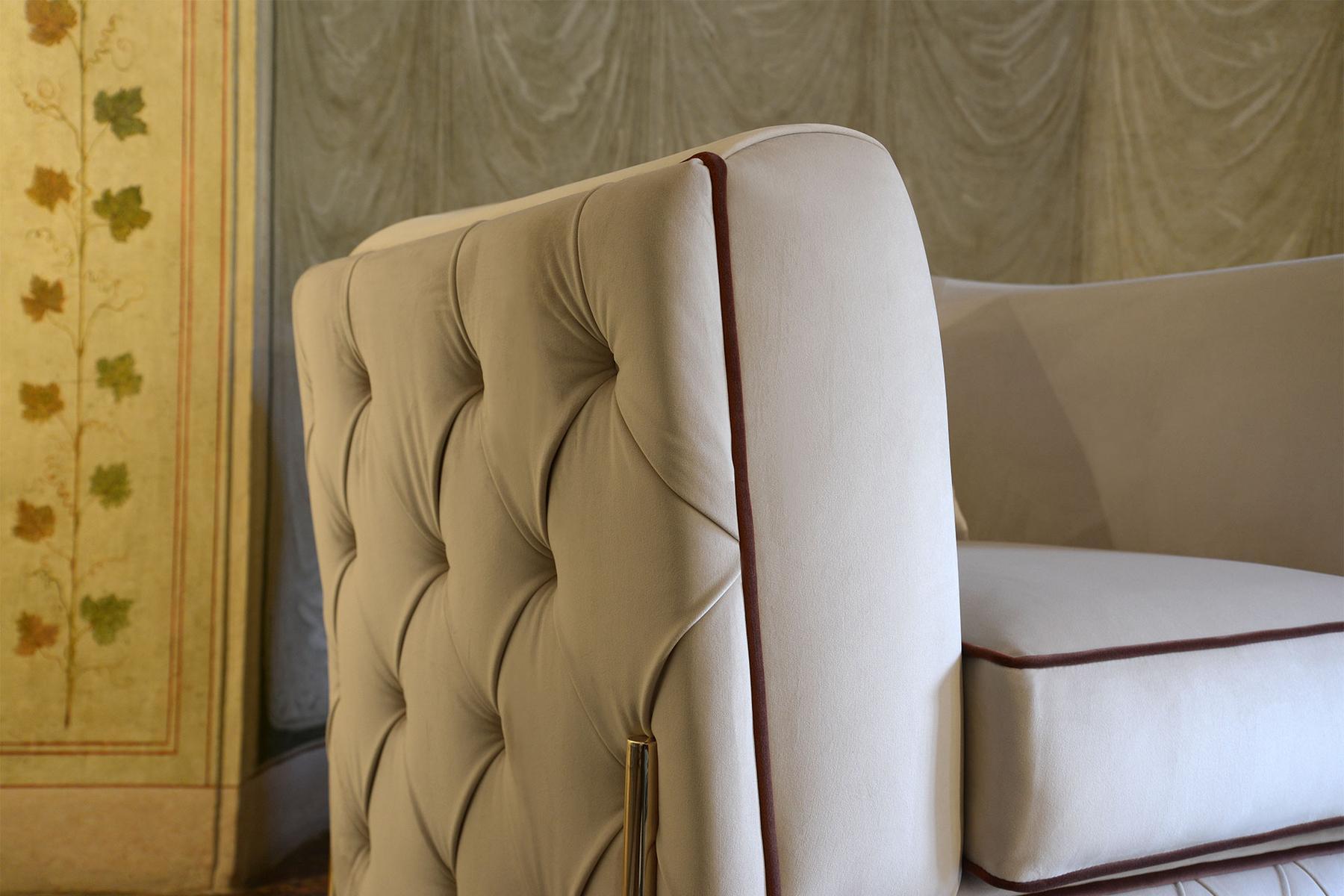 Tufted leather armchair with fire retardant padding | Nefele by Domingo salotti