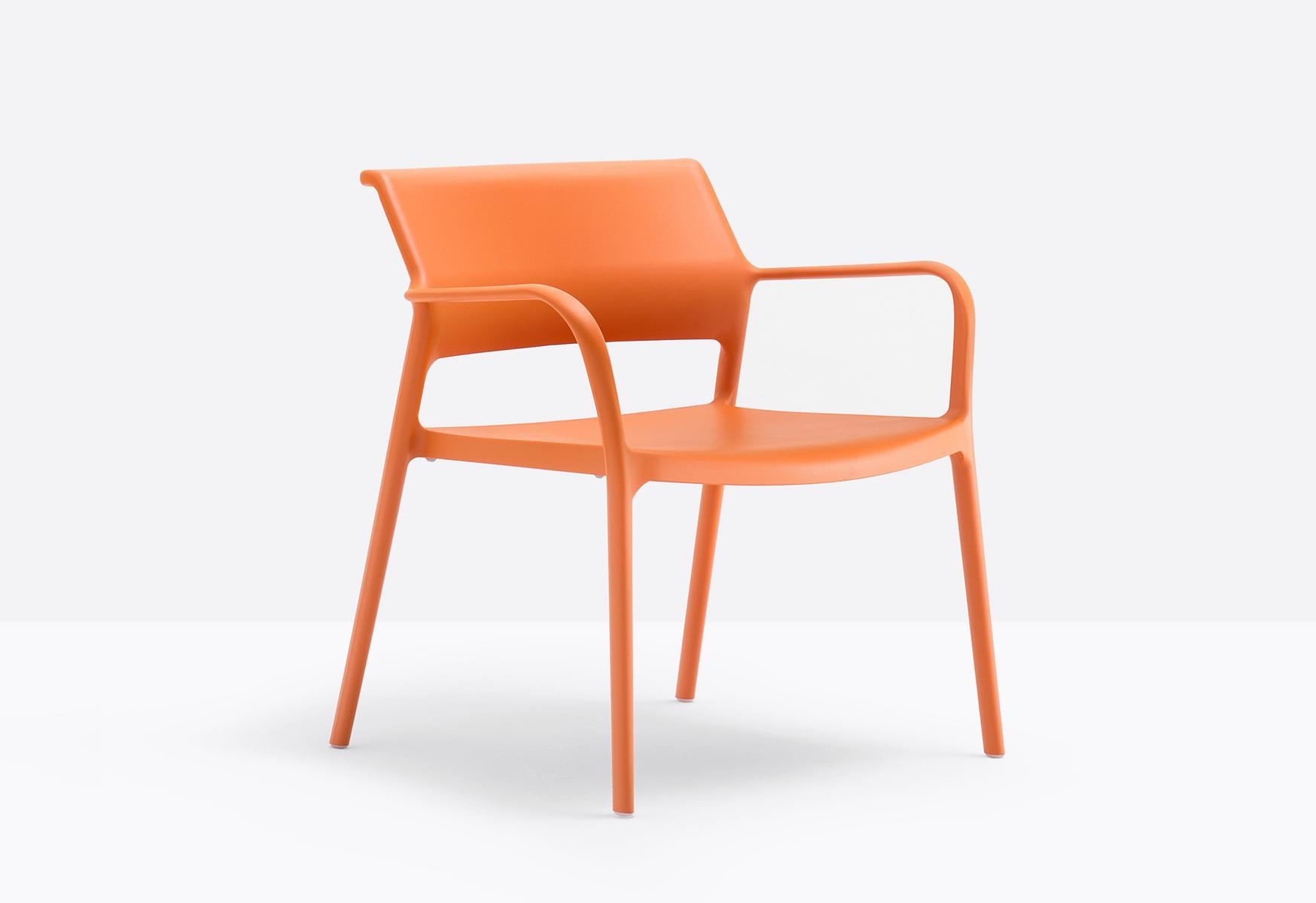 Stackable polypropylene easy chair with armrests | Ara 316 by Pedrali