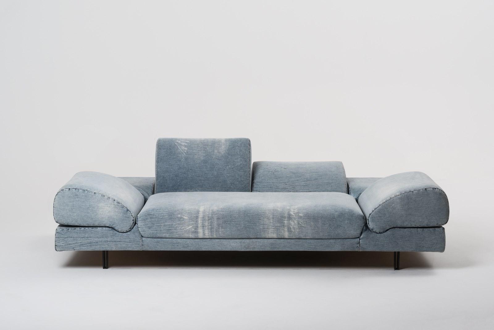 Convertible 3 seater denim fabric sofa | Rocco by Mantellassi 1926