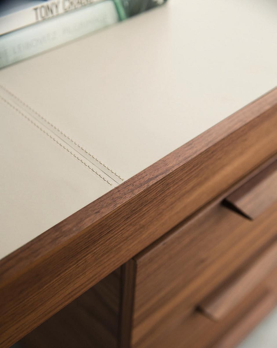 Walnut secretary desk with drawers | Afrodite by Porada