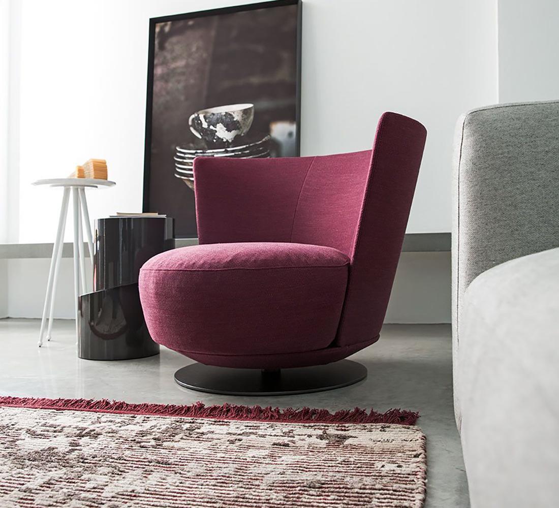 Leather armchair with high back in a contemporary style | Jammin by Alberta Salotti