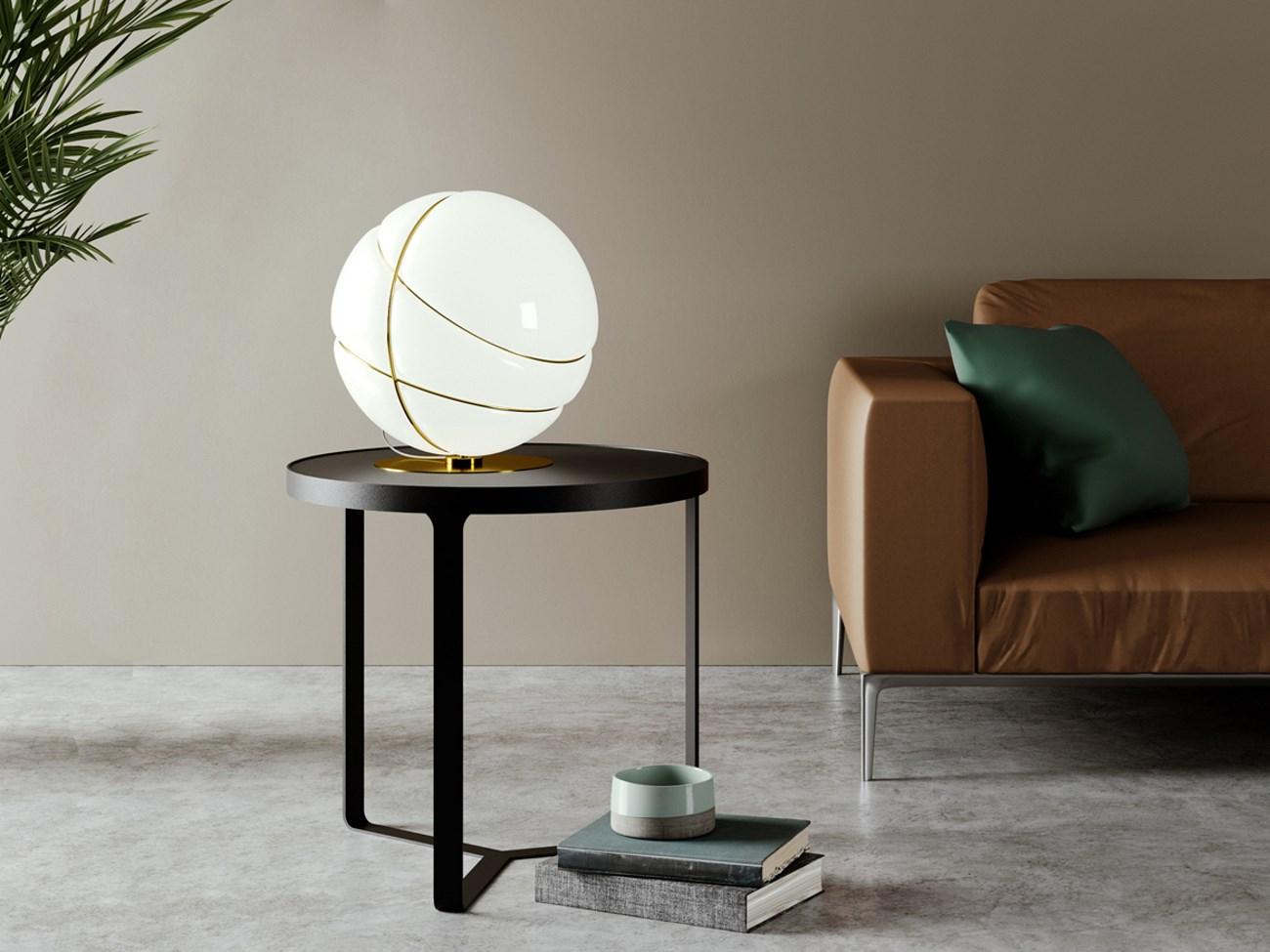Blown glass table lamp | Armilla by Fabbian
