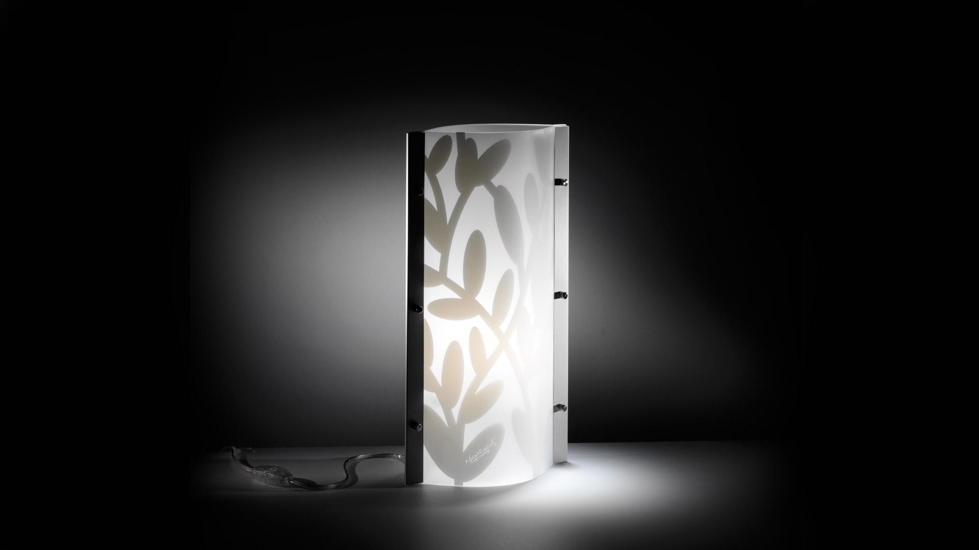 LED Opalflex® table lamp with dimmer | Dafne by Slamp