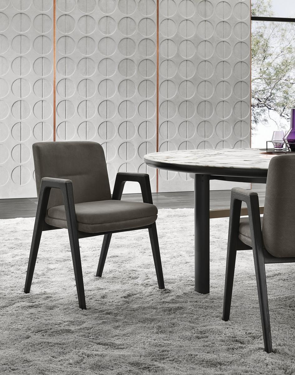 Chair | Lance by Minotti