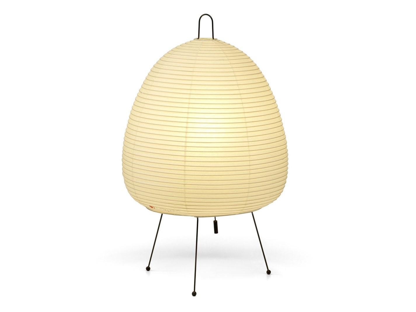 Japanese paper table lamp | Akari 1a by Vitra